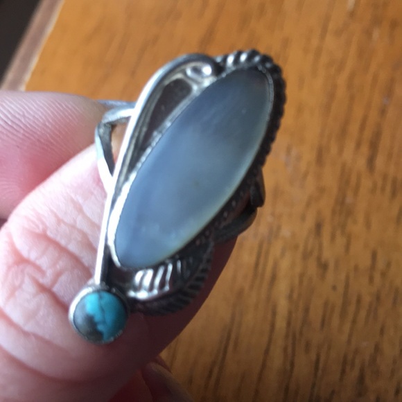 Ring - Picture 3 of 4